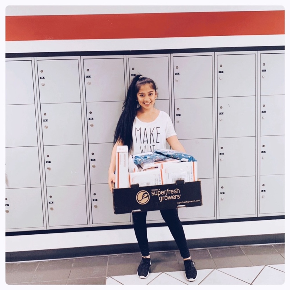 Bookmark My Closet! - Picture 1 of 5